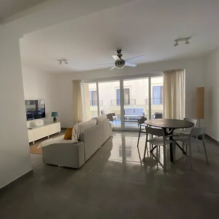 Hanini Sliema